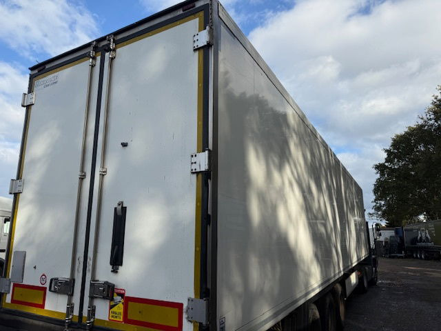 Krone Laadklep APK - Semi-remorque fourgon: photos 3 Krone Laadklep APK - Semi-remorque fourgon: photos 3