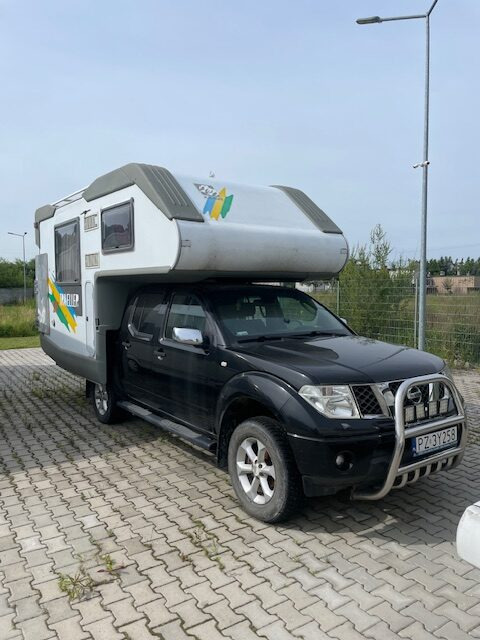 Camping-car capucine Nissan Navara 2006: photos 1