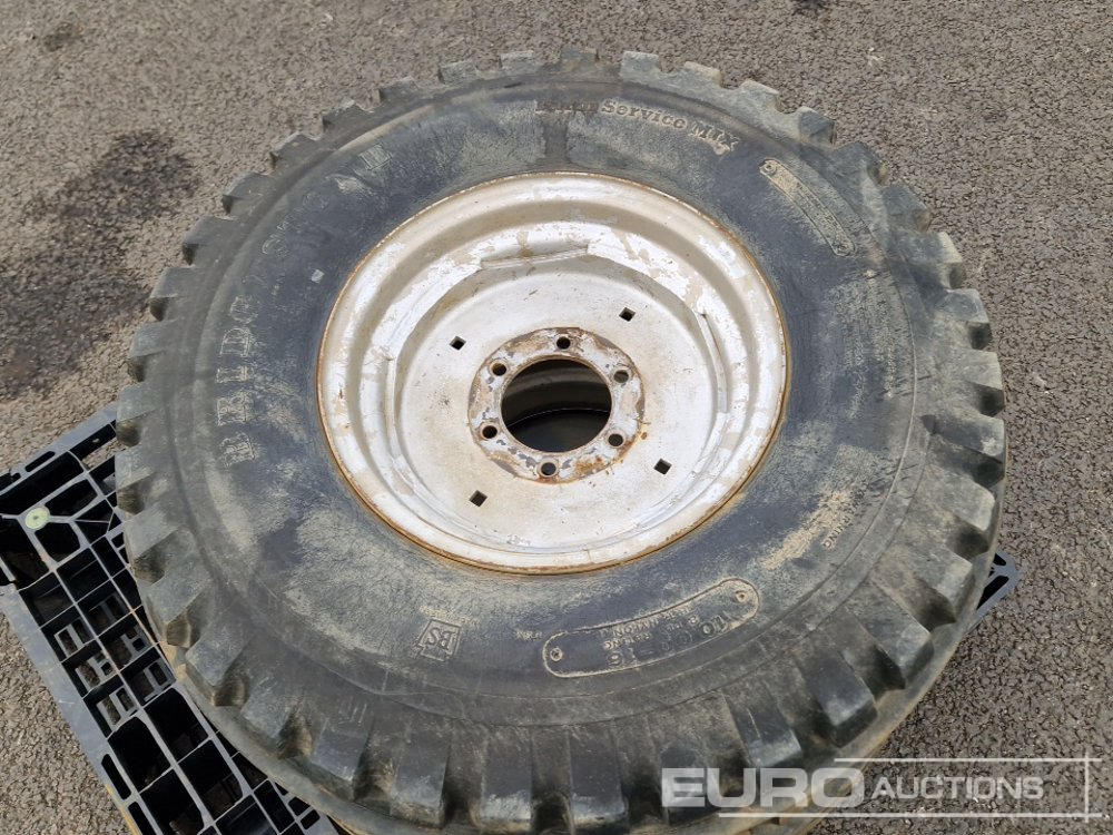 10.00-16 Tyre & Rim to suit Massey Ferguson (2 of) - Pneu: photos 5 10.00-16 Tyre & Rim to suit Massey Ferguson (2 of) - Pneu: photos 5