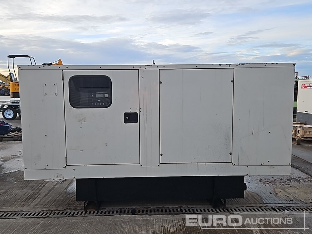 110 kVA Generator, Perkins Engine - Groupe électrogène: photos 2 110 kVA Generator, Perkins Engine - Groupe électrogène: photos 2