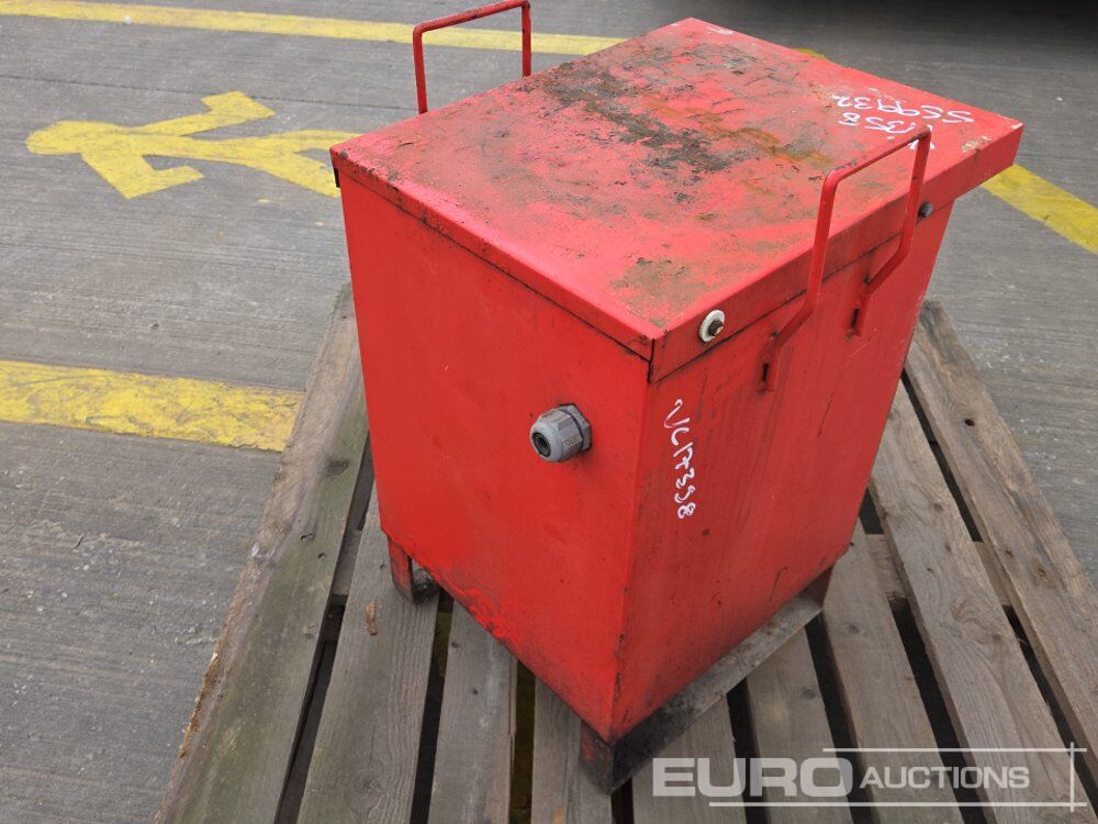 110Volt Distribution Box - L'équipement de construction: photos 5 110Volt Distribution Box - L'équipement de construction: photos 5