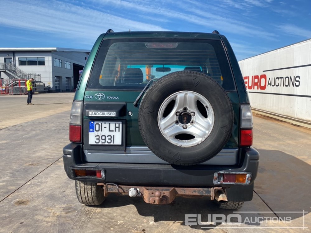 2001 Toyota Land Cruiser - SUV: photos 4 2001 Toyota Land Cruiser - SUV: photos 4