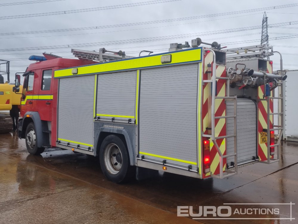 2002 MAN 4x2 Fire Engine, Automatic Gearbox (Reg. Docs. Available) - Camion de pompier: photos 3 2002 MAN 4x2 Fire Engine, Automatic Gearbox (Reg. Docs. Available) - Camion de pompier: photos 3