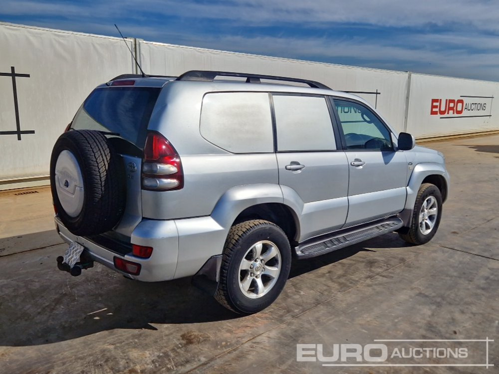 2003 Toyota Land Cruiser - SUV: photos 5 2003 Toyota Land Cruiser - SUV: photos 5