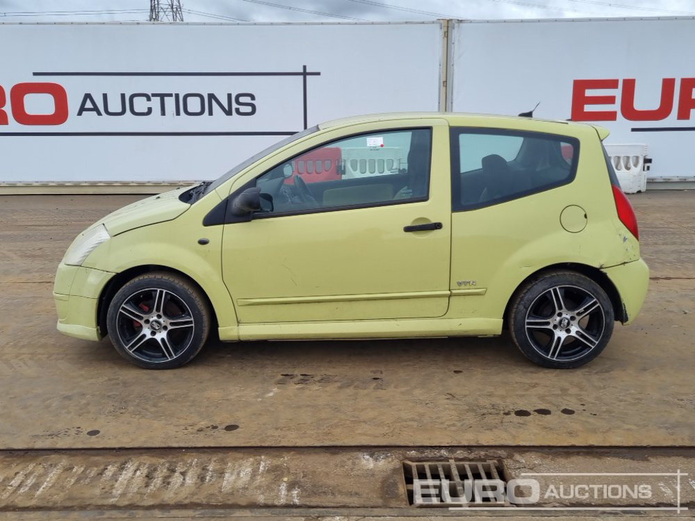 2004 Citroen C2 - Voiture: photos 2 2004 Citroen C2 - Voiture: photos 2