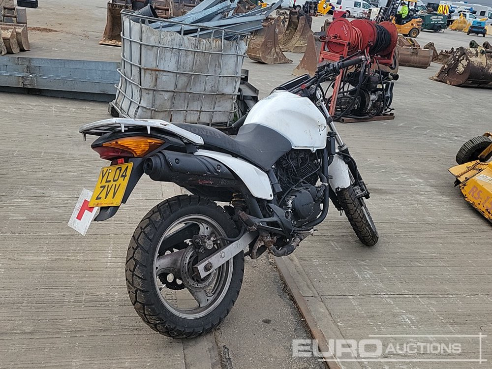 2004 Honda XL125 - Motocyclette: photos 5 2004 Honda XL125 - Motocyclette: photos 5