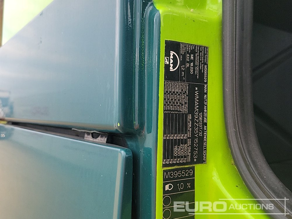 Camion citerne 2005 MAN ME18.220: photos 46