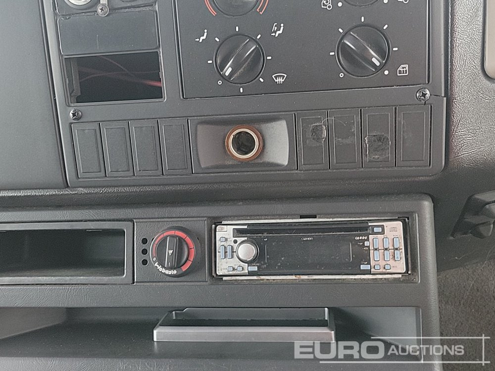Camion citerne 2005 MAN ME18.220: photos 37