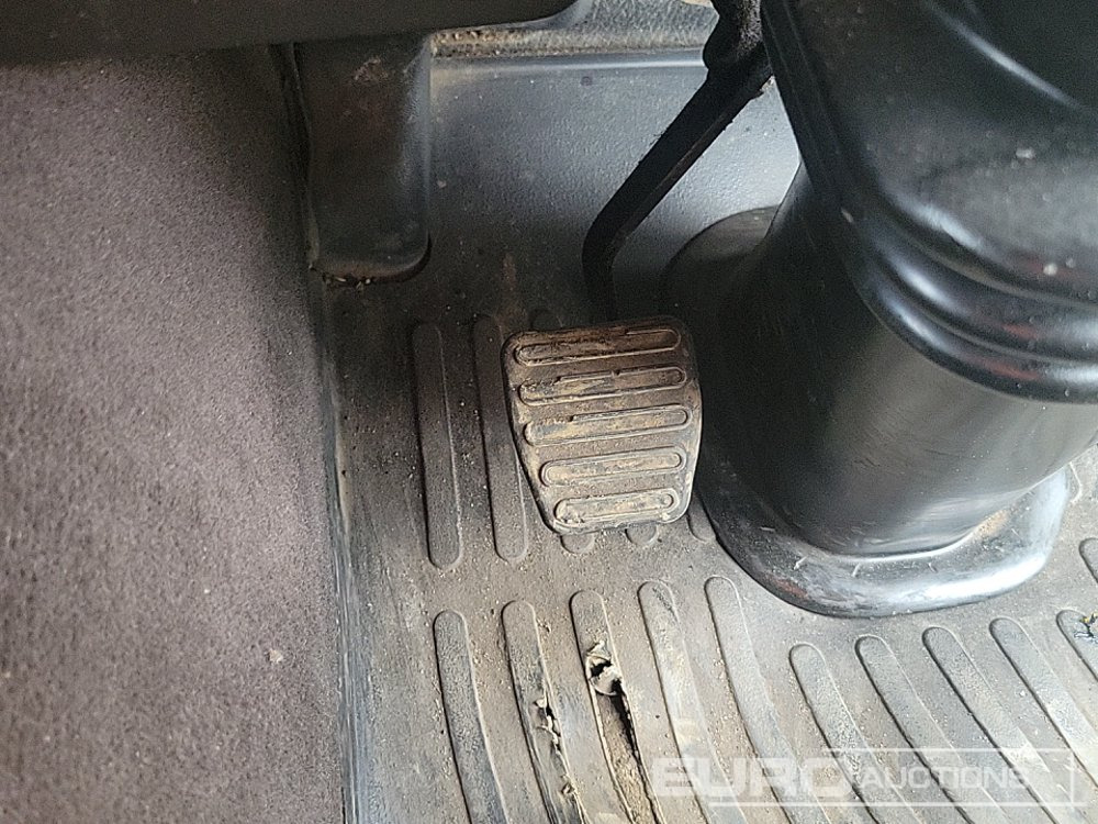 Camion citerne 2005 MAN ME18.220: photos 43