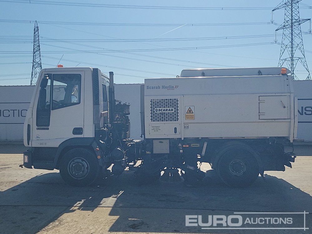2008 Iveco 4x2 Sweeper Lorry, Scarab Merlin Body, Reverse Camera, Manual Gearbox - Balayeuse de voirie: photos 2 2008 Iveco 4x2 Sweeper Lorry, Scarab Merlin Body, Reverse Camera, Manual Gearbox - Balayeuse de voirie: photos 2
