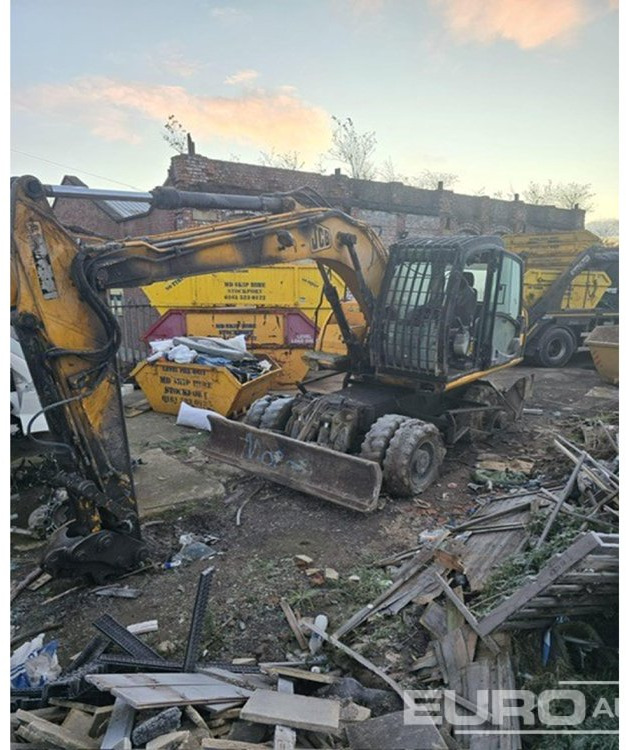 2009 JCB JS130W - Pelle sur pneus: photos 1 2009 JCB JS130W - Pelle sur pneus: photos 1