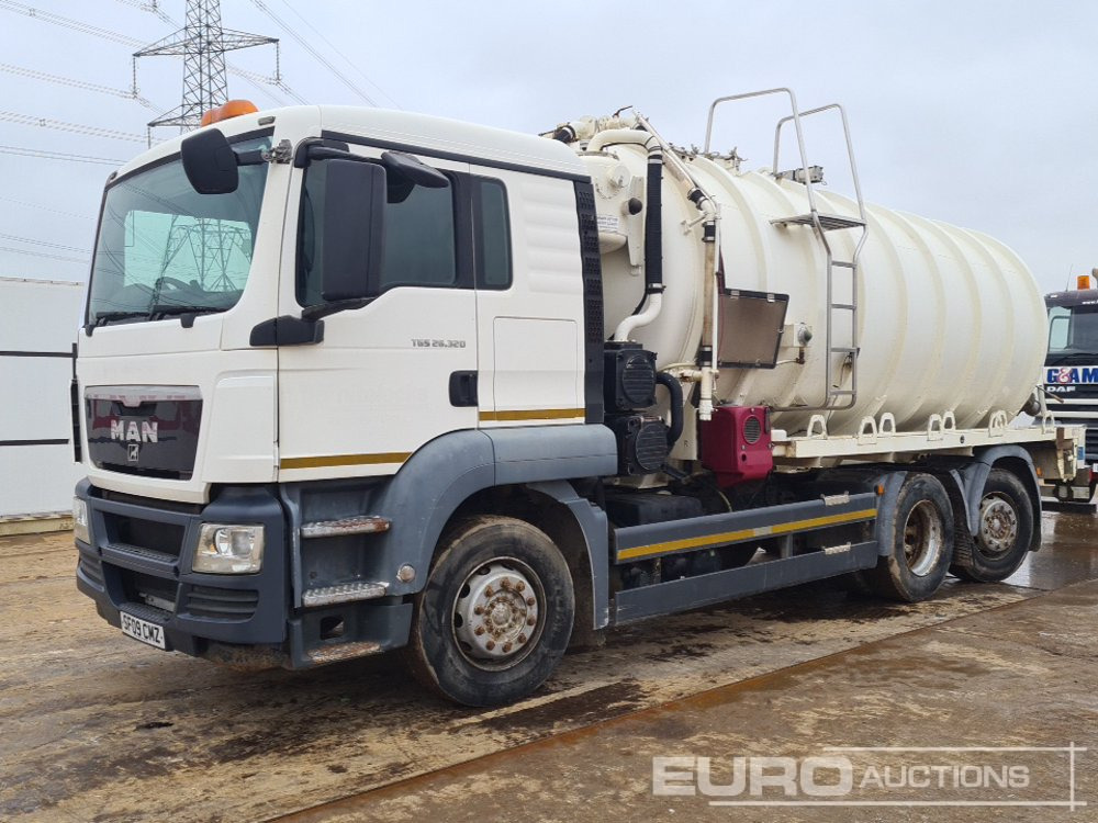 2009 MAN TGS26.320 - Camion citerne: photos 1 2009 MAN TGS26.320 - Camion citerne: photos 1