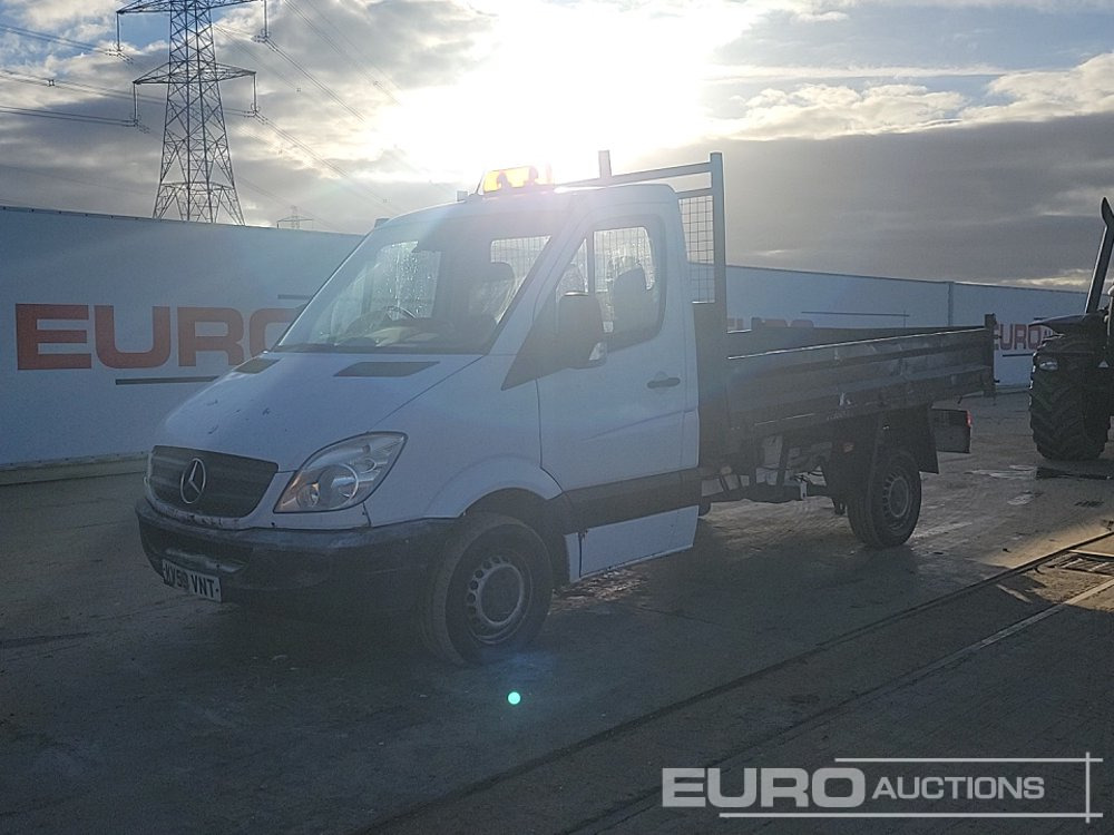 2009 Mercedes Sprinter 311 CDI - Utilitaire benne: photos 1 2009 Mercedes Sprinter 311 CDI - Utilitaire benne: photos 1