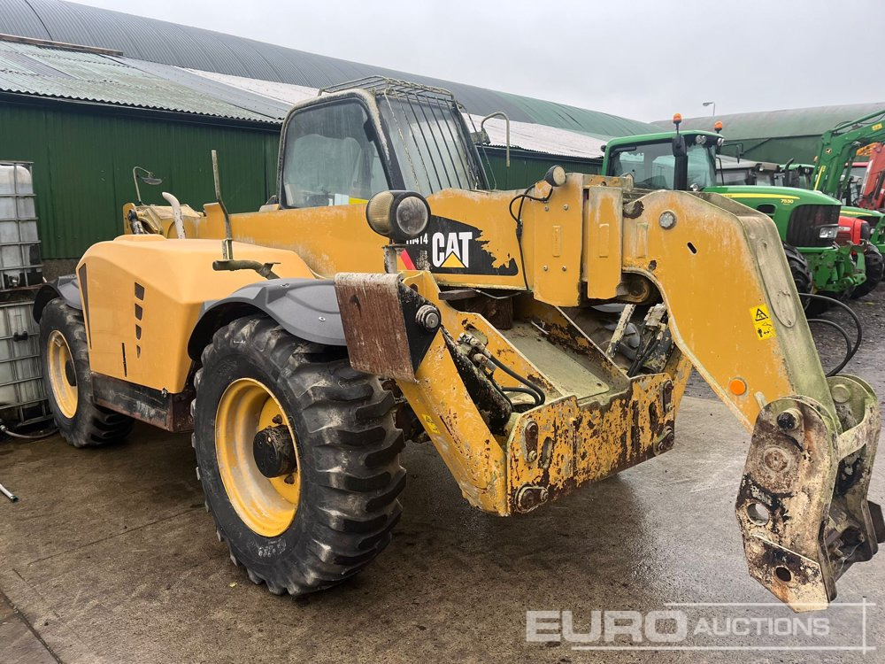 2010 CAT TH414 - Chariot télescopique: photos 5 2010 CAT TH414 - Chariot télescopique: photos 5