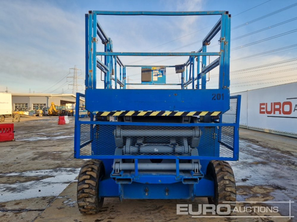 2010 Genie GS3384 - Nacelle: photos 4 2010 Genie GS3384 - Nacelle: photos 4