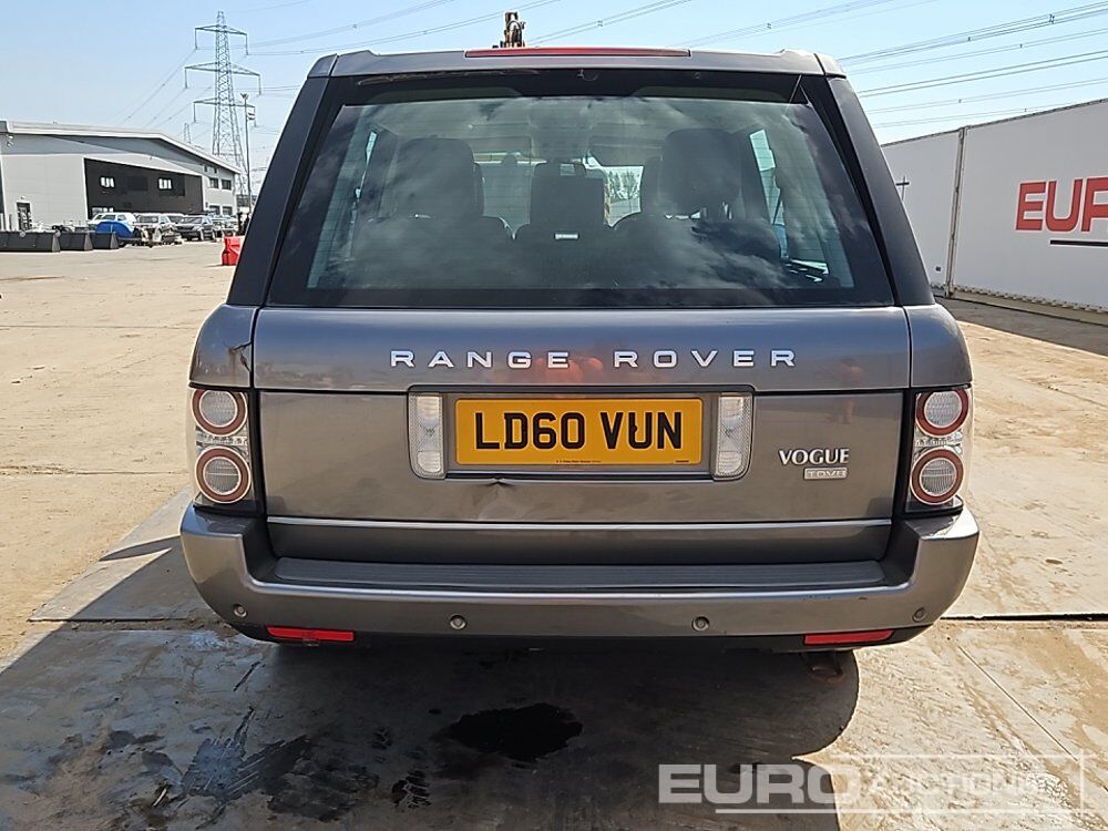 2010 Range Rover Vogue TDV8 - SUV: photos 4 2010 Range Rover Vogue TDV8 - SUV: photos 4