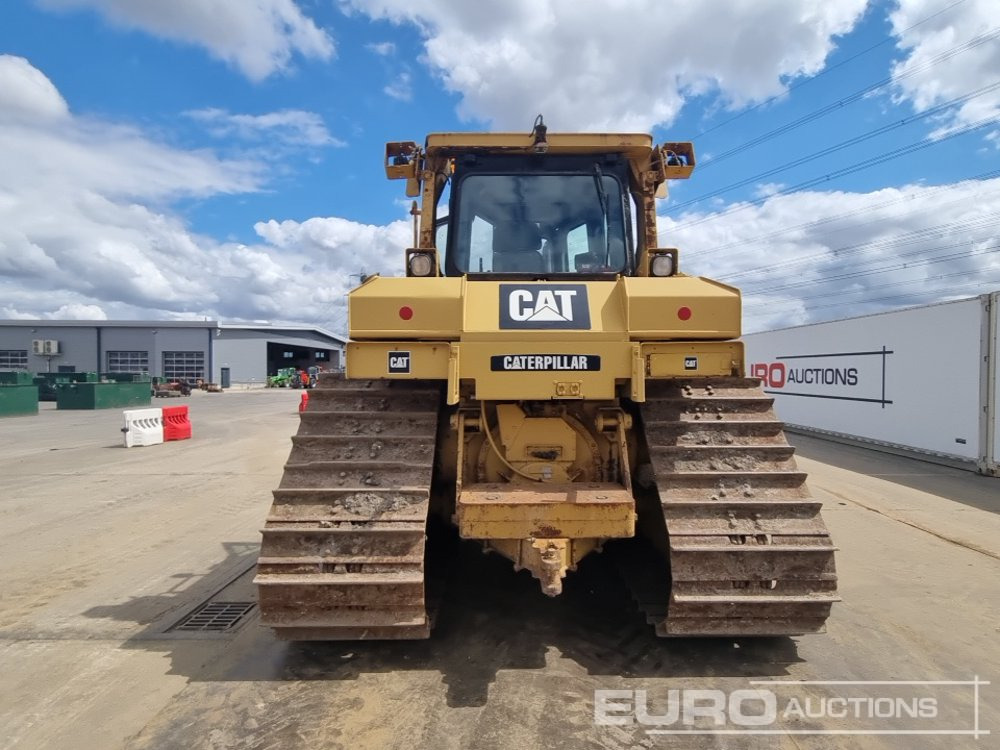 2011 CAT D6T - Bulldozer: photos 4 2011 CAT D6T - Bulldozer: photos 4