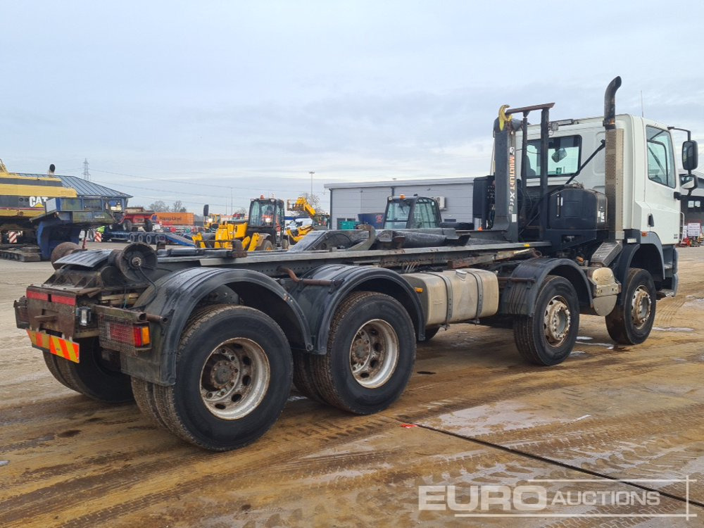 2011 DAF 85CF.360 - Camion ampliroll: photos 5 2011 DAF 85CF.360 - Camion ampliroll: photos 5