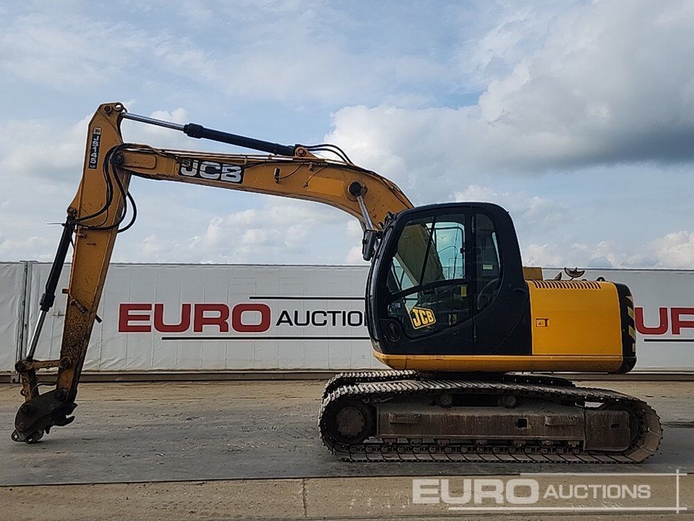 2011 JCB JS145LC - Pelle sur chenille: photos 2 2011 JCB JS145LC - Pelle sur chenille: photos 2