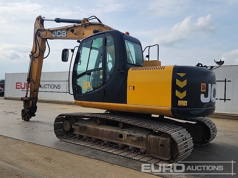 2011 JCB JS145LC - Pelle sur chenille: photos 3 2011 JCB JS145LC - Pelle sur chenille: photos 3