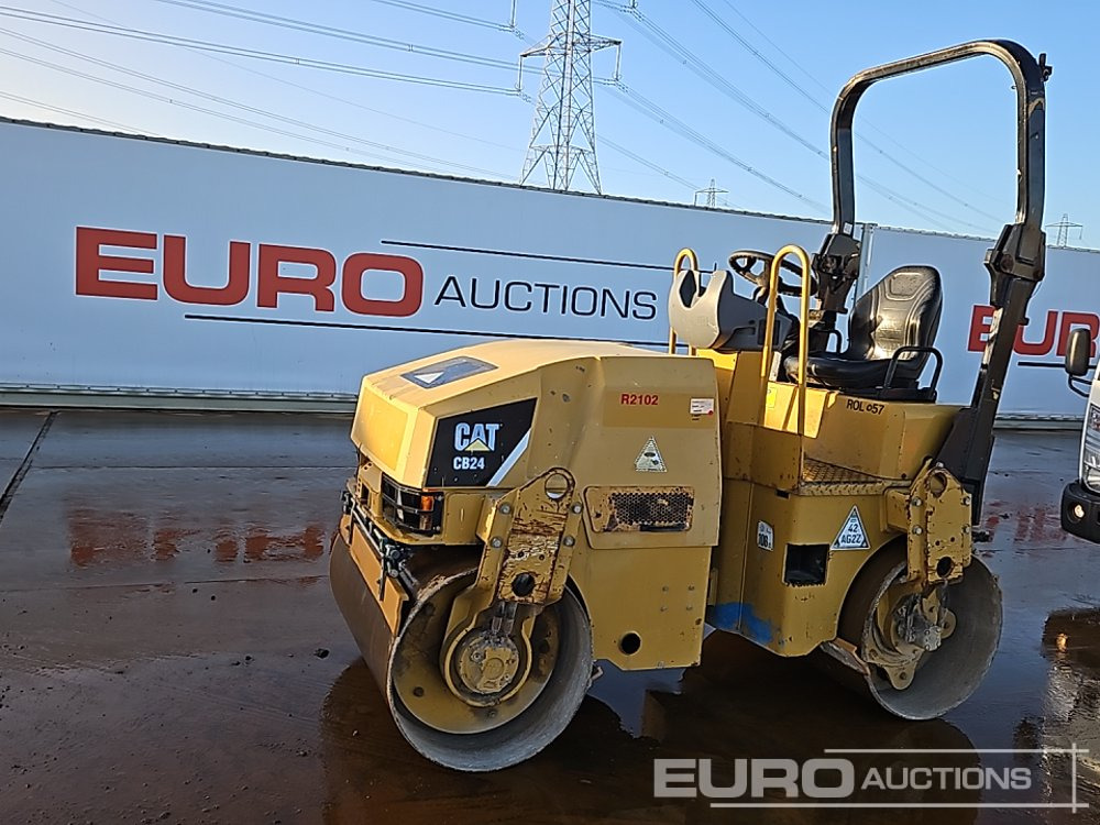 2012 CAT CB24 - Compacteur: photos 1 2012 CAT CB24 - Compacteur: photos 1