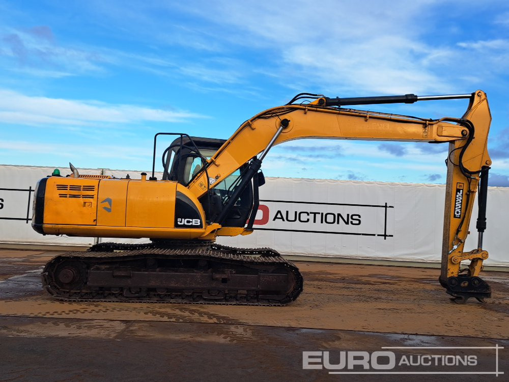 Pelle sur chenille 2012 JCB JS220LC: photos 6 Pelle sur chenille 2012 JCB JS220LC: photos 6