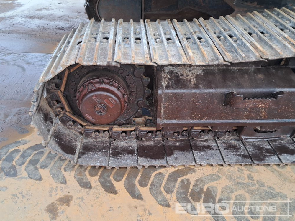 Pelle sur chenille 2012 JCB JS220LC: photos 12 Pelle sur chenille 2012 JCB JS220LC: photos 12