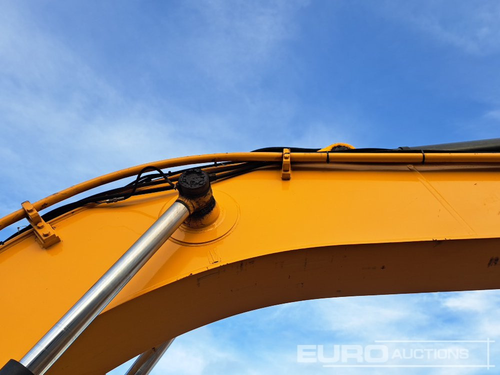 Pelle sur chenille 2012 JCB JS220LC: photos 28 Pelle sur chenille 2012 JCB JS220LC: photos 28