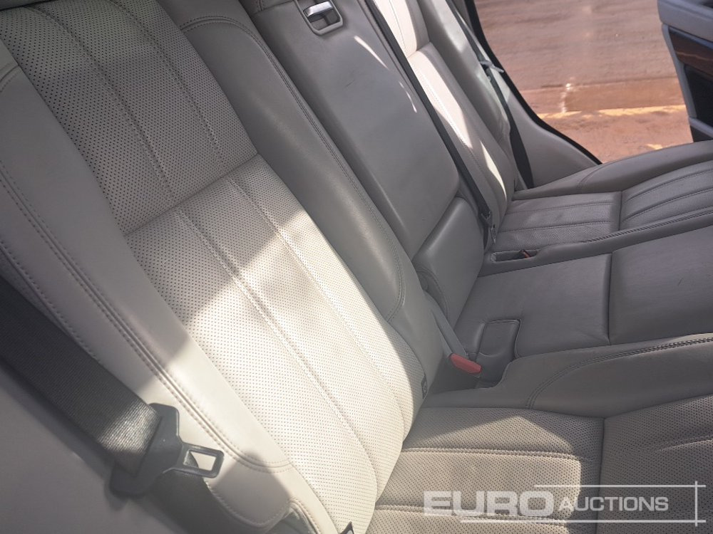 SUV 2013 Range Rover Vogue: photos 26 SUV 2013 Range Rover Vogue: photos 26