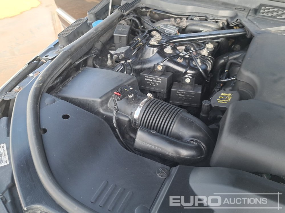 SUV 2013 Range Rover Vogue: photos 37 SUV 2013 Range Rover Vogue: photos 37