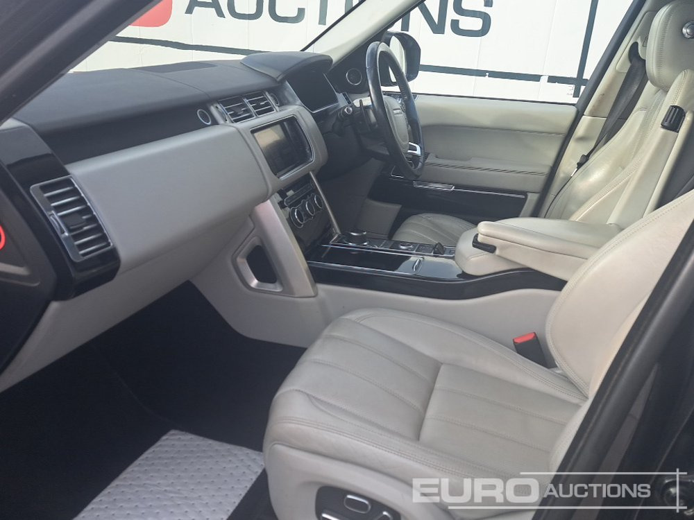 SUV 2013 Range Rover Vogue: photos 13 SUV 2013 Range Rover Vogue: photos 13