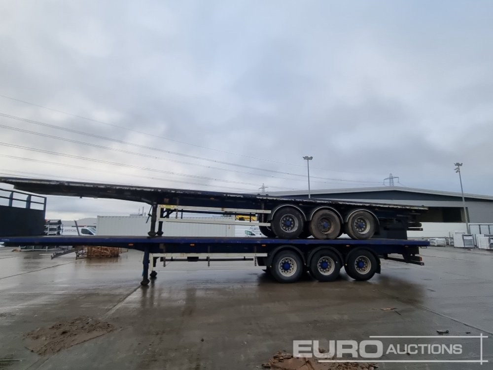 2013 SDC Tri Axle Flat Bed Trailer - Semi-remorque plateau: photos 2 2013 SDC Tri Axle Flat Bed Trailer - Semi-remorque plateau: photos 2