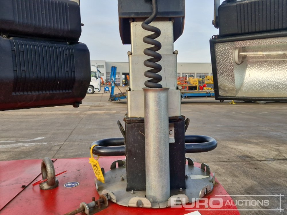 Mat d'éclairage 2013 Towerlight VB-9: photos 21