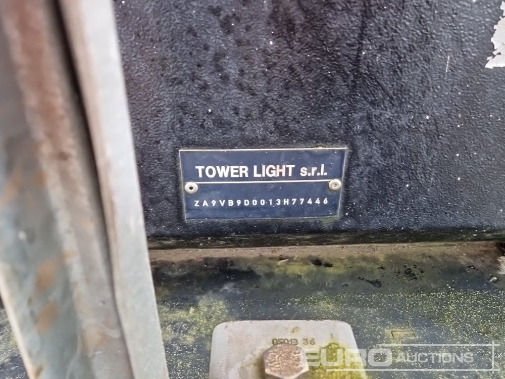 Mat d'éclairage 2013 Towerlight VB-9: photos 26