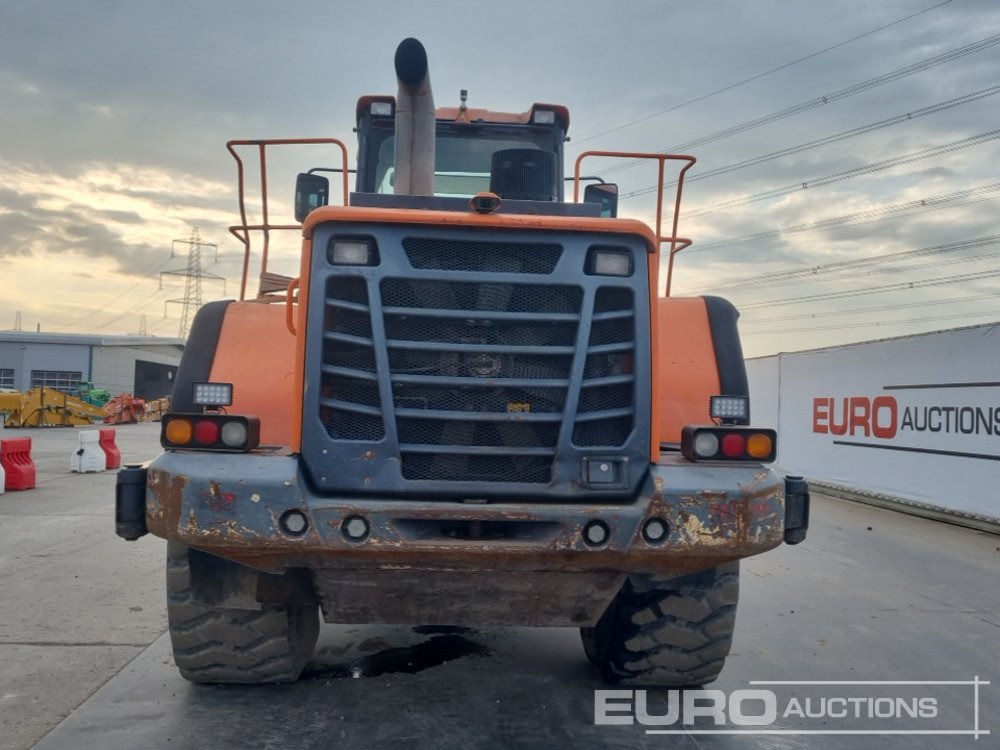 2014 Doosan DL420-3 - Chargeuse sur pneus: photos 4 2014 Doosan DL420-3 - Chargeuse sur pneus: photos 4