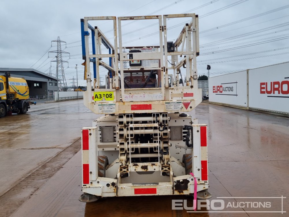 2014 Genie GS3369RT - Nacelle: photos 4 2014 Genie GS3369RT - Nacelle: photos 4