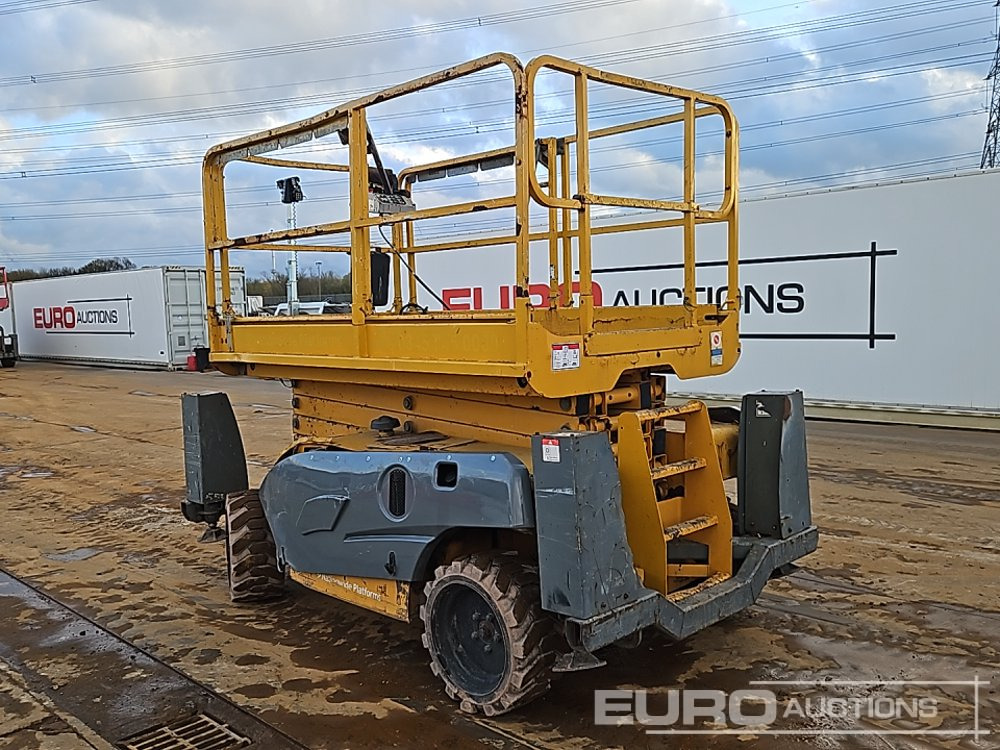 2014 Haulotte Compact 12 DX - Nacelle ciseaux: photos 3 2014 Haulotte Compact 12 DX - Nacelle ciseaux: photos 3