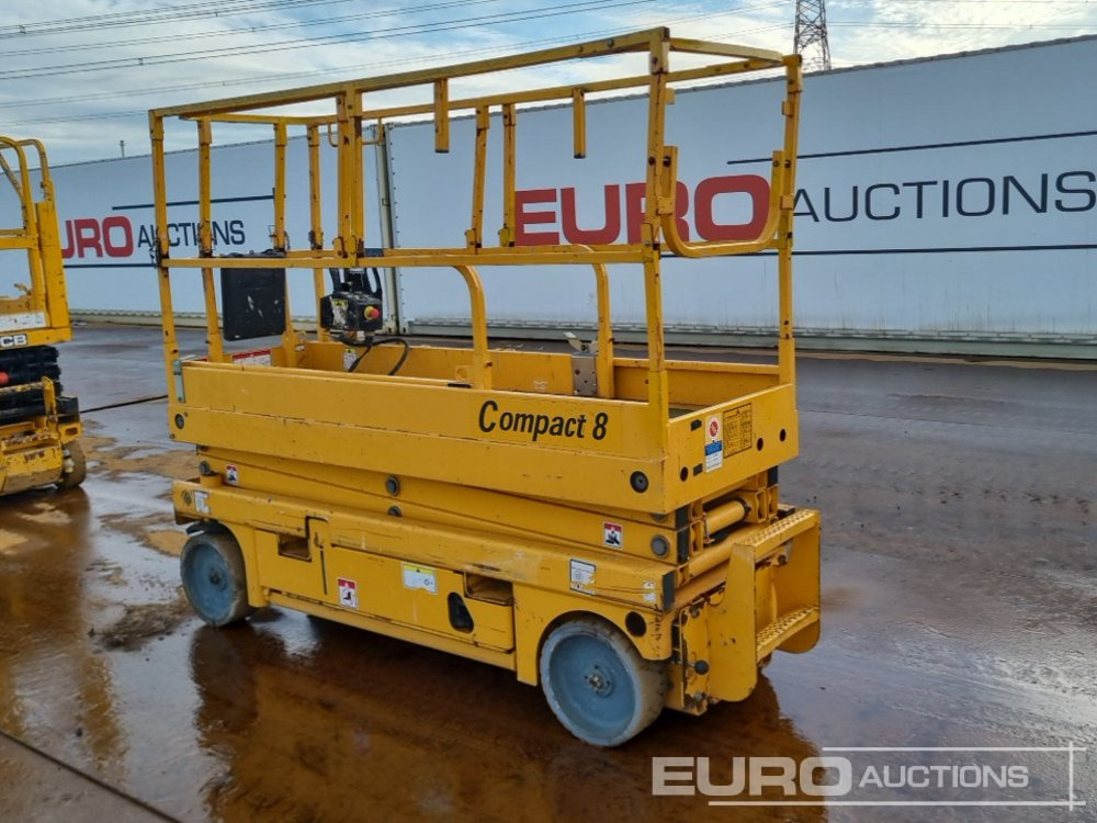 2014 Haulotte Compact 8 - Nacelle: photos 3 2014 Haulotte Compact 8 - Nacelle: photos 3