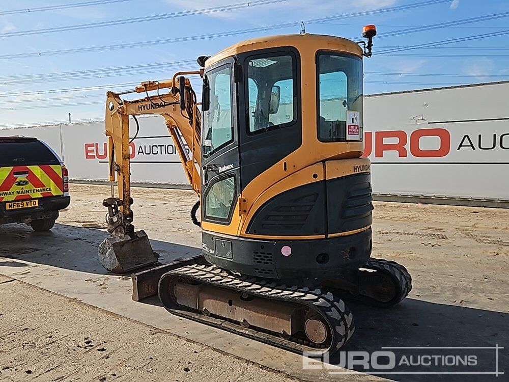 2014 Hyundai R25Z-9A - Mini pelle: photos 3 2014 Hyundai R25Z-9A - Mini pelle: photos 3