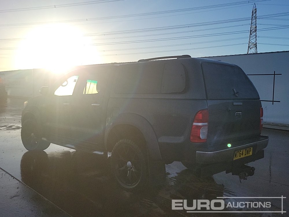 2014 Toyota Hilux - Pick-up: photos 3 2014 Toyota Hilux - Pick-up: photos 3