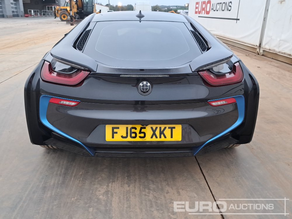 2015 BMW I8 - Voiture: photos 4 2015 BMW I8 - Voiture: photos 4