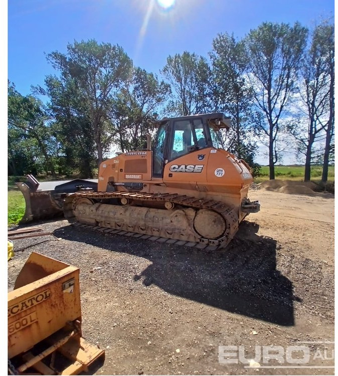 2015 Case 2050M - Bulldozer: photos 2 2015 Case 2050M - Bulldozer: photos 2