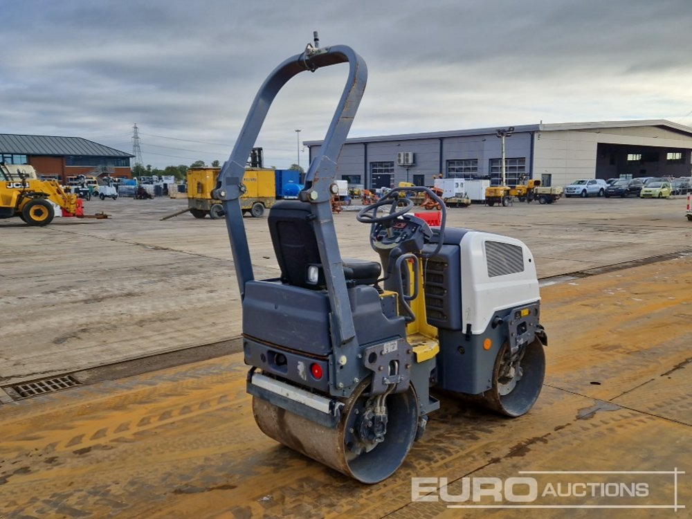 2015 Dynapac CC800 - Compacteur: photos 5 2015 Dynapac CC800 - Compacteur: photos 5