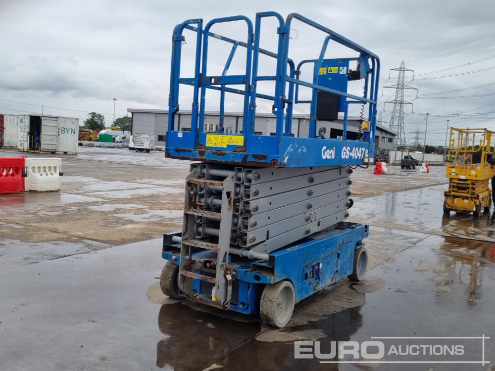 2015 Genie GS4047 - Nacelle: photos 5 2015 Genie GS4047 - Nacelle: photos 5