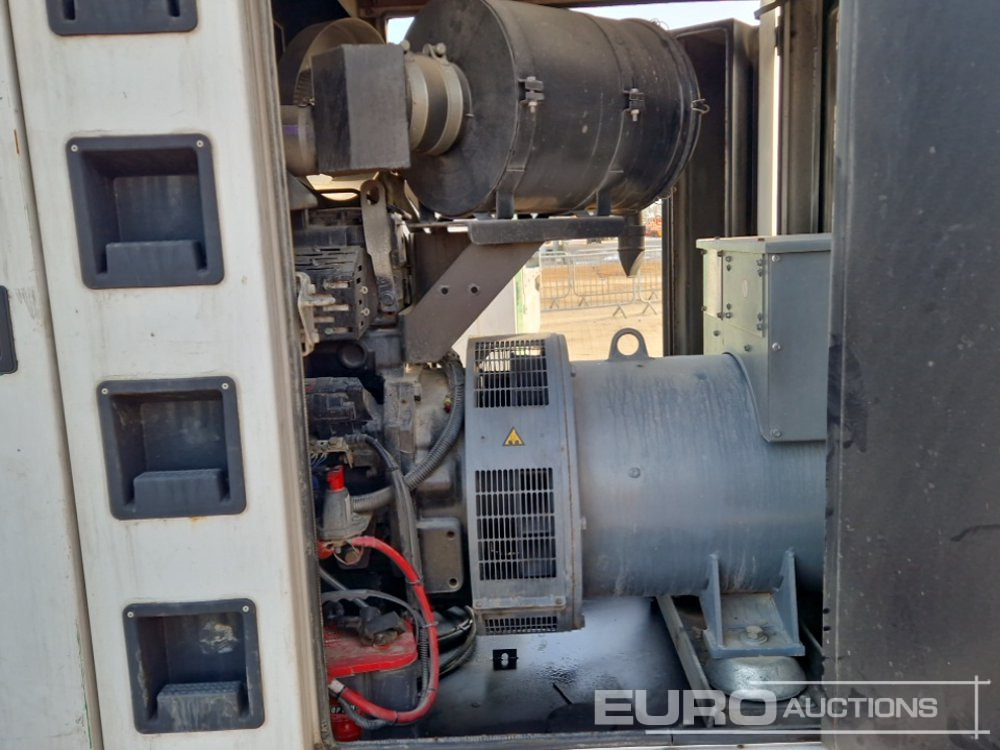 Groupe électrogène 2015 SDMO R330C3: photos 20