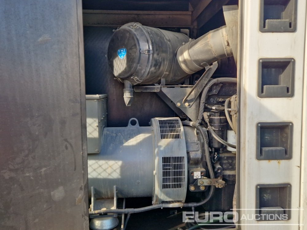 Groupe électrogène 2015 SDMO R330C3: photos 9