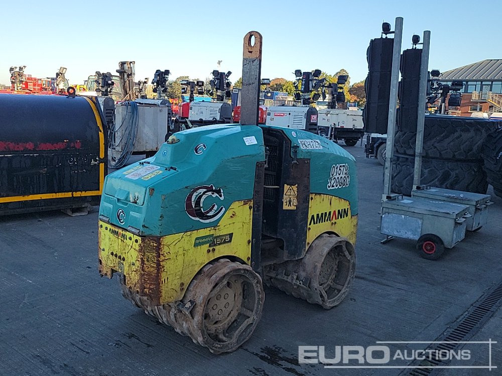 2016 Ammann RAMMAX 1575 - Travaux routiers: photos 5 2016 Ammann RAMMAX 1575 - Travaux routiers: photos 5
