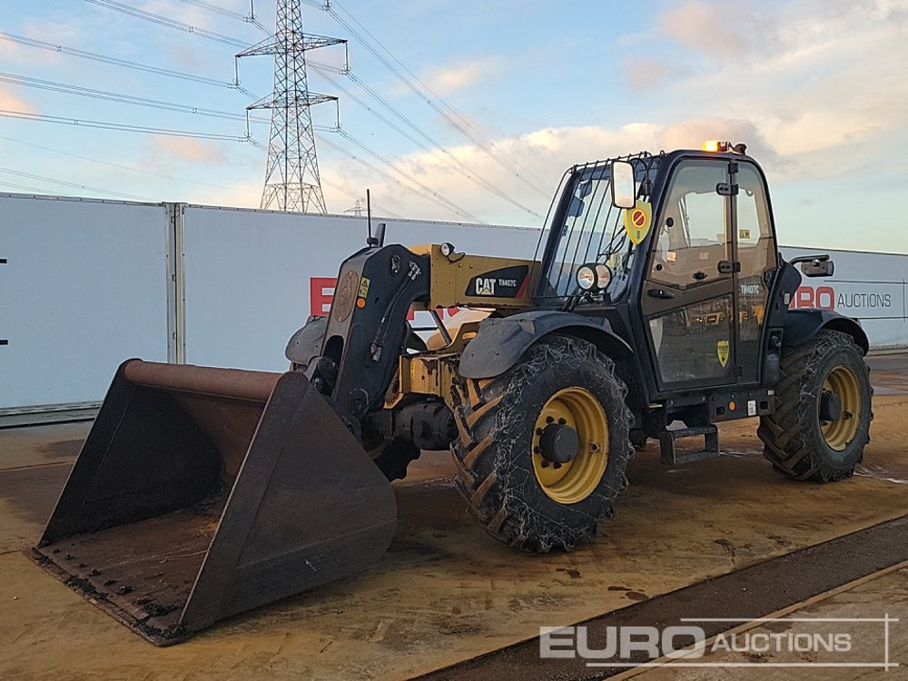 2016 CAT TH407C - Chariot télescopique: photos 1 2016 CAT TH407C - Chariot télescopique: photos 1