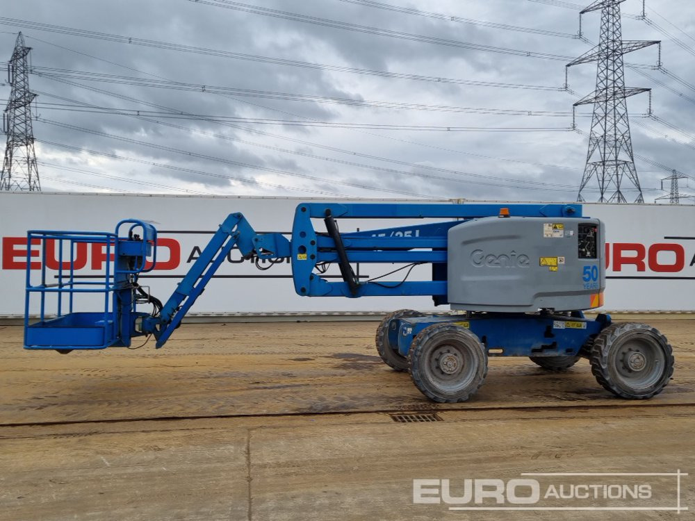 2016 Genie Z45/25J - Nacelle: photos 2 2016 Genie Z45/25J - Nacelle: photos 2