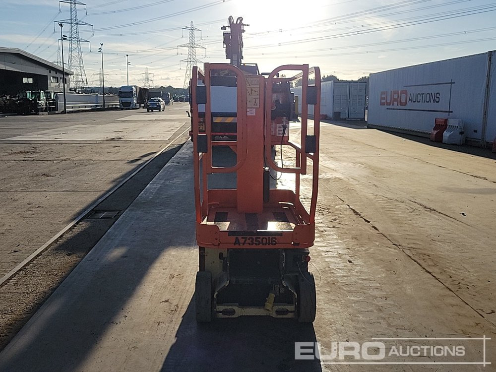 2016 JLG 1230ES - Nacelle: photos 4 2016 JLG 1230ES - Nacelle: photos 4